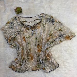 Free People beautiful Lace cream floral top sz XS